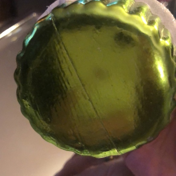 MR. SNOWMAN CUPCAKE ORNAMENT - Picture 5 of 6